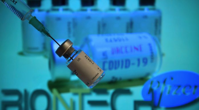 Pfizer wants authorization to start distributing its vaccine by Christmas