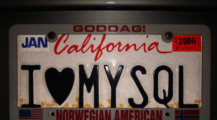 Oracle adds analytics to MySQL in the cloud