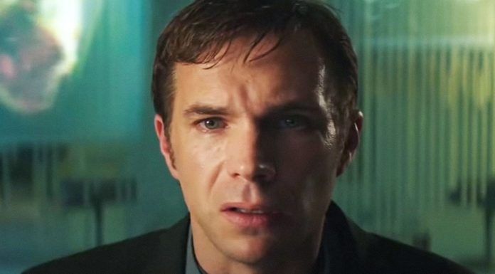 Humanity Is in Danger of Becoming Obsolete in LX 2048