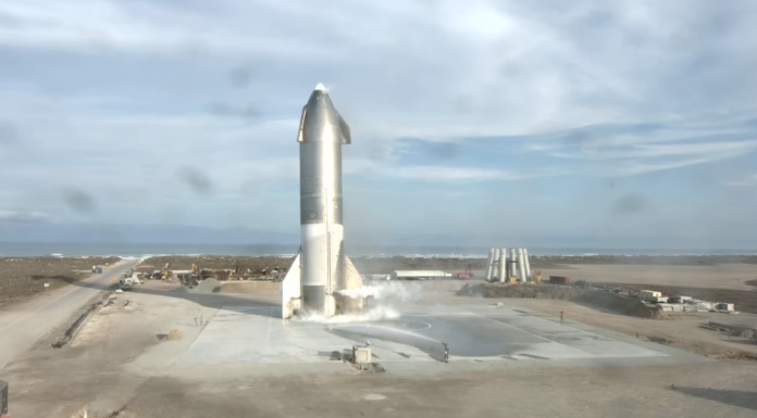SpaceX’s Starship has finally stuck the landing on its third flight