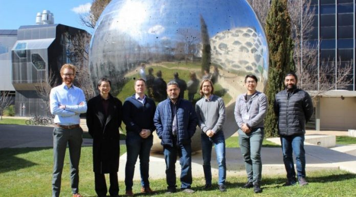 Quantum leap in technology for physics students at ANU – About Regional