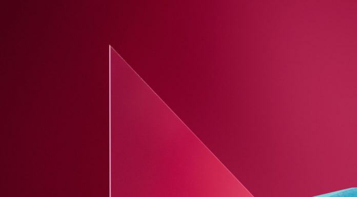 Remember When You Could See Inside a Gaming Console?