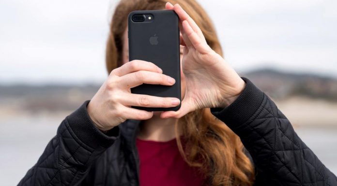 Apple defends its new anti-child-abuse tech against privacy concerns