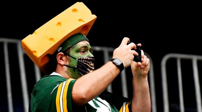 How an Obscure Green Bay Packers Site Conquered Facebook