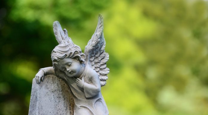 AngularJS reaches end of life