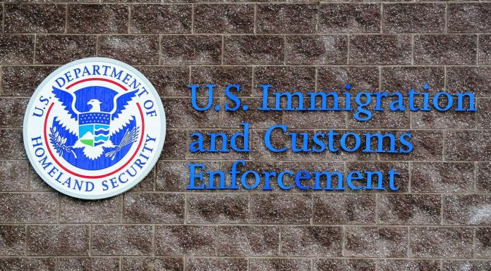 DHS Kept Chicago Police Records for Months in Violation of Domestic Espionage Rules