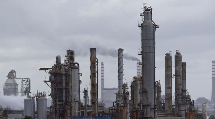 Trump Wants Venezuela’s Oil. Getting It Might Not Be So Simple