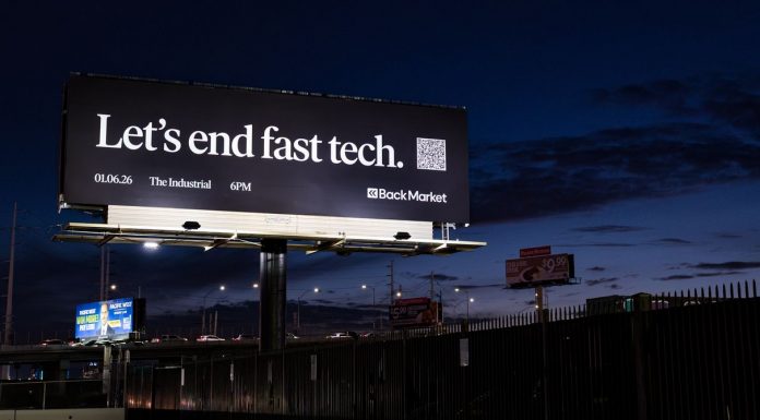 These Official ChromeOS Flex USB Sticks Can Give Your Old Mac or Windows PC a Second Life